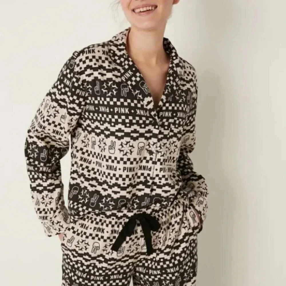 Victoria's Secret PINK Black & Cream Geometric Pattern Pajama Set,‎ Medium